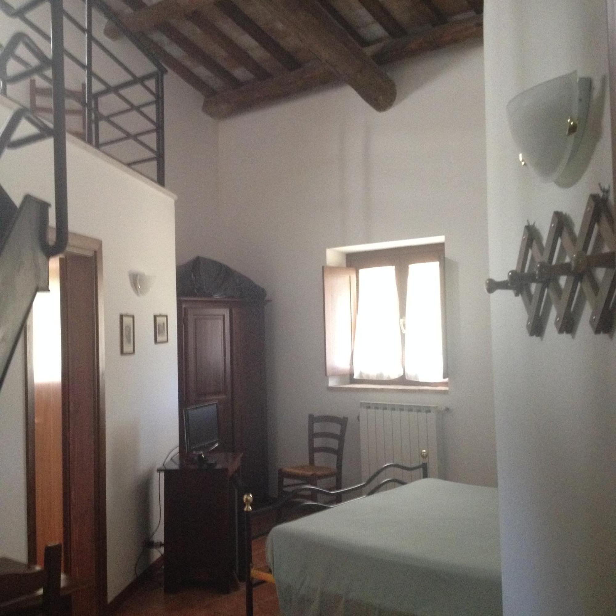 Agriturismo Collepina Amelia Buitenkant foto